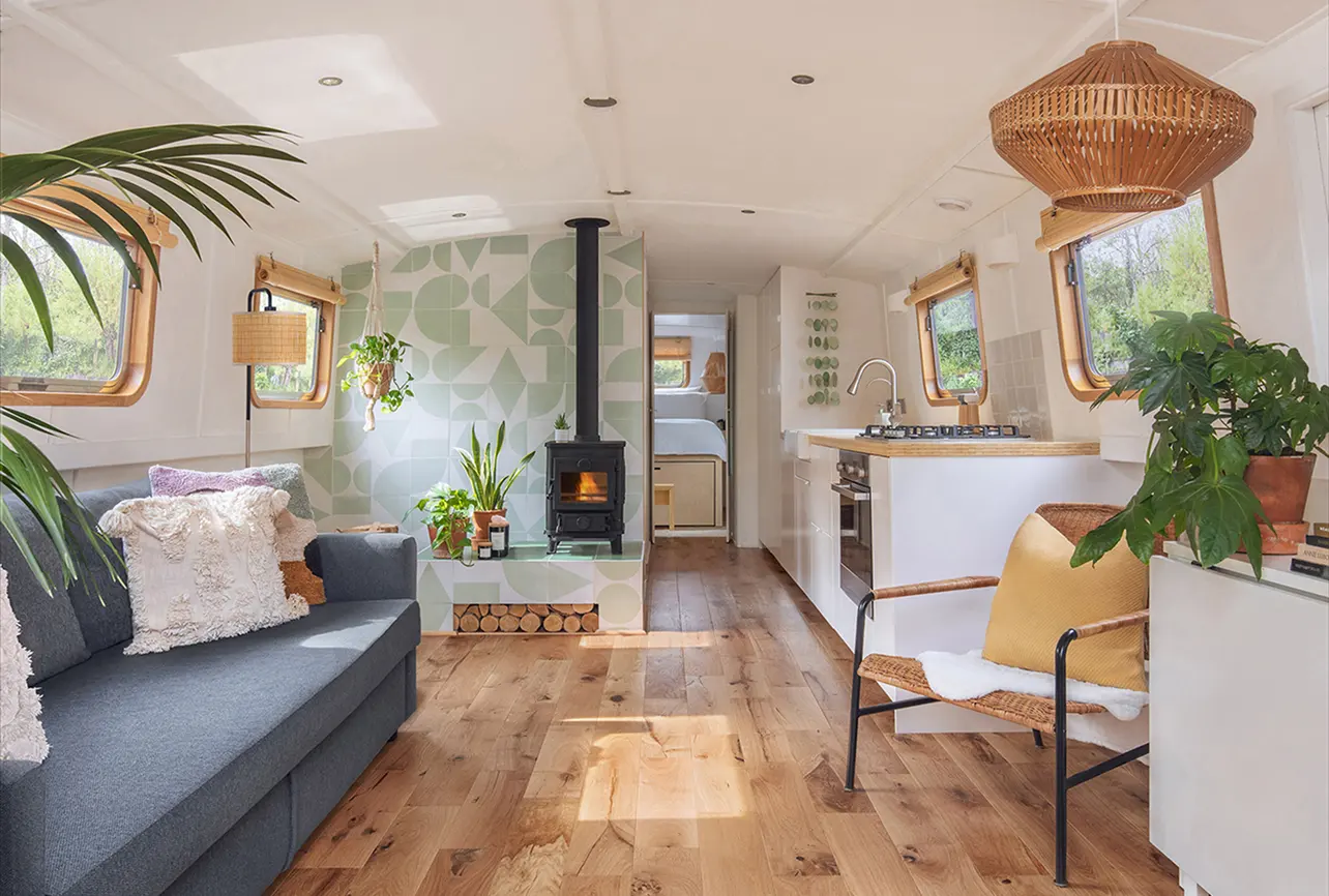 tayrona house boat interior design