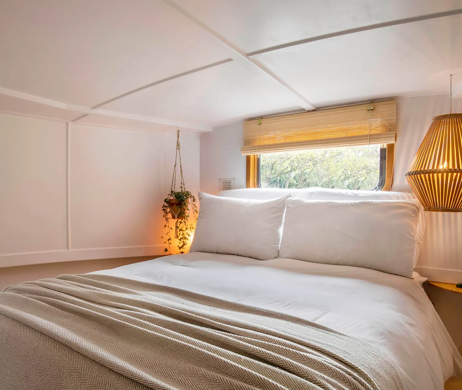 house boat interior design london 07 bedroom bed rattan pendant